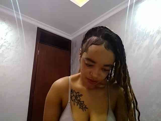 Jean022 webcam