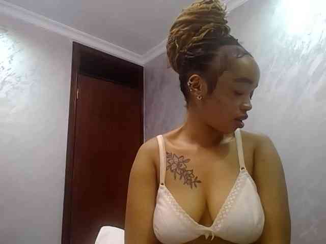 Jean022 webcam