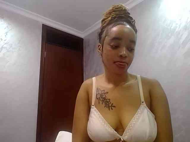 Jean022 webcam