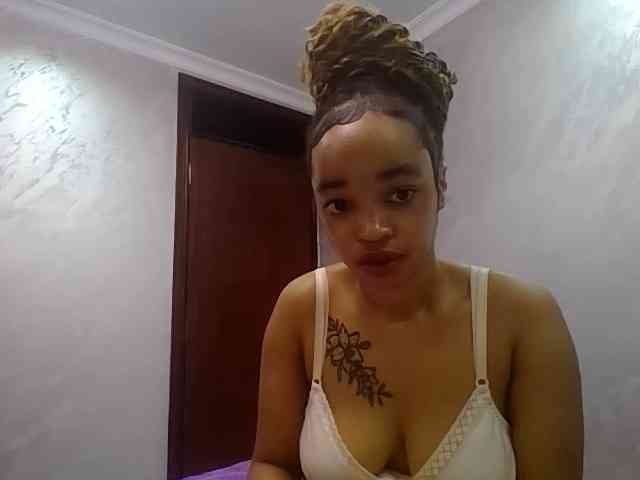 Jean022 webcam