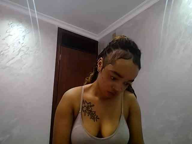 Jean022 webcam