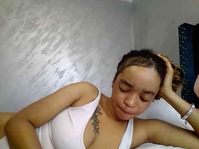Jean022 webcam