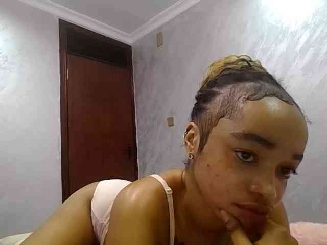 Jean022 webcam