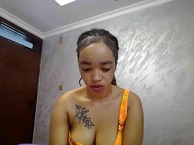 Jean022 webcam