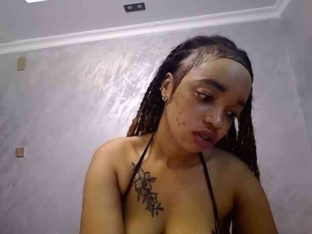 Jean022's webcam live show