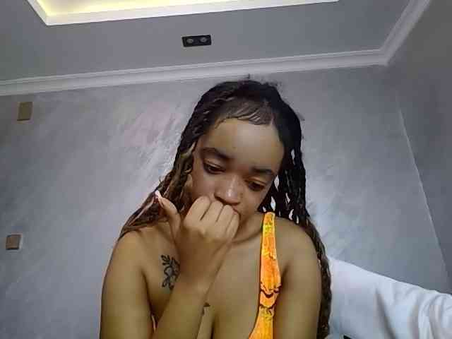 Jean022 webcam
