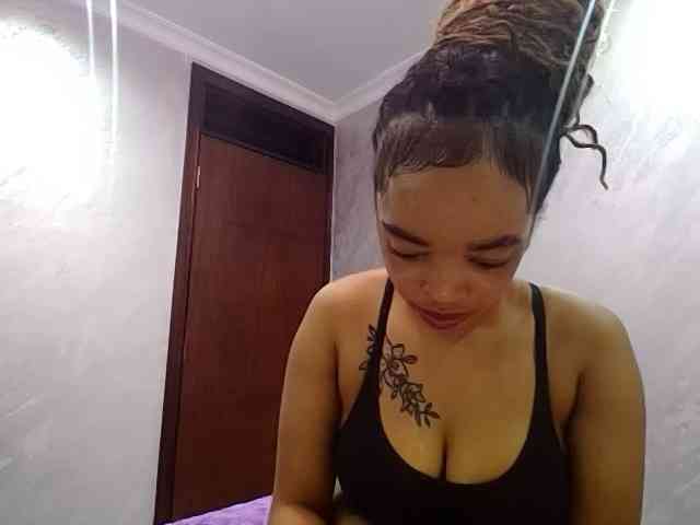 Jean022 webcam