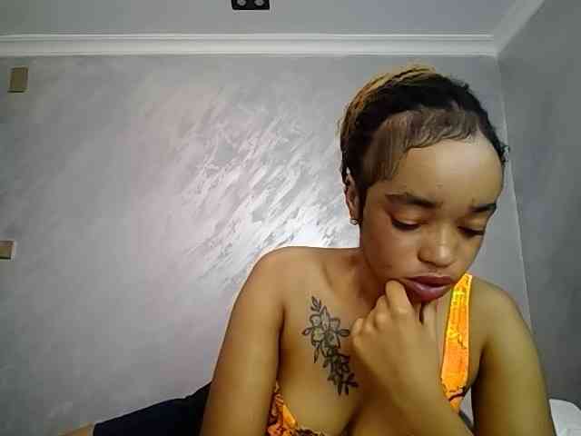 Jean022 Jean022