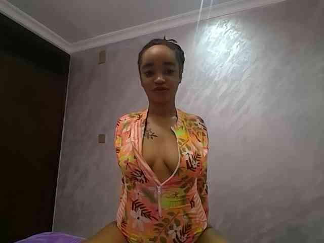 Jean022 webcam
