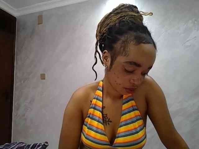 Jean022 webcam