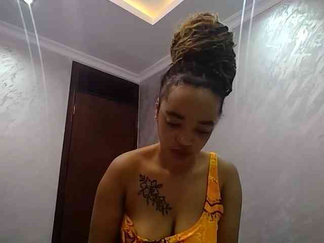 Jean022 webcam
