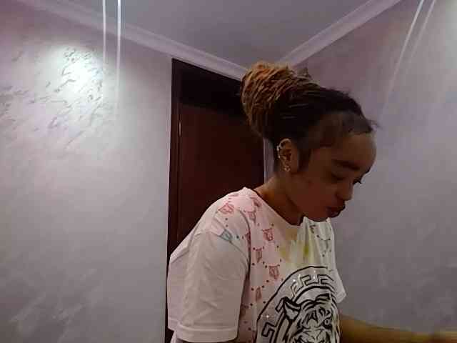 Jean022 webcam