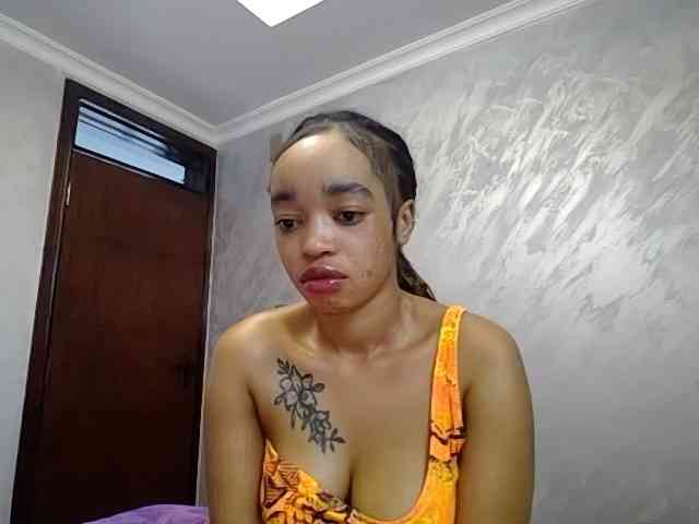 Jean022 webcam