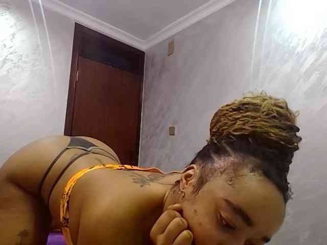 Jean022 webcam