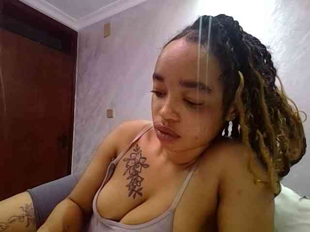 Jean022 webcam
