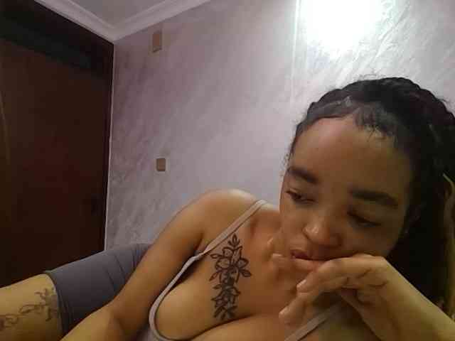 Jean022 webcam