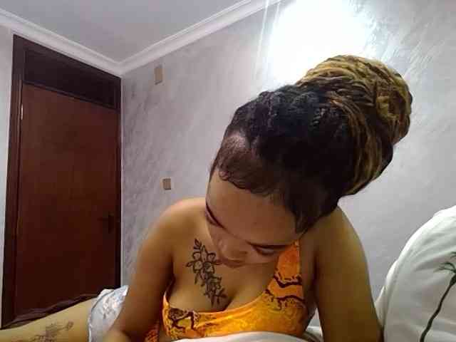 Jean022 webcam