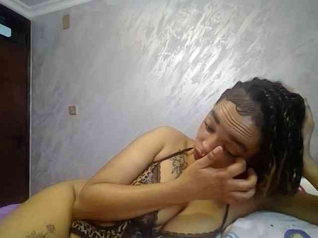 Jean022 webcam