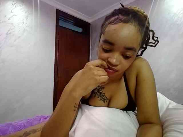 Jean022 webcam