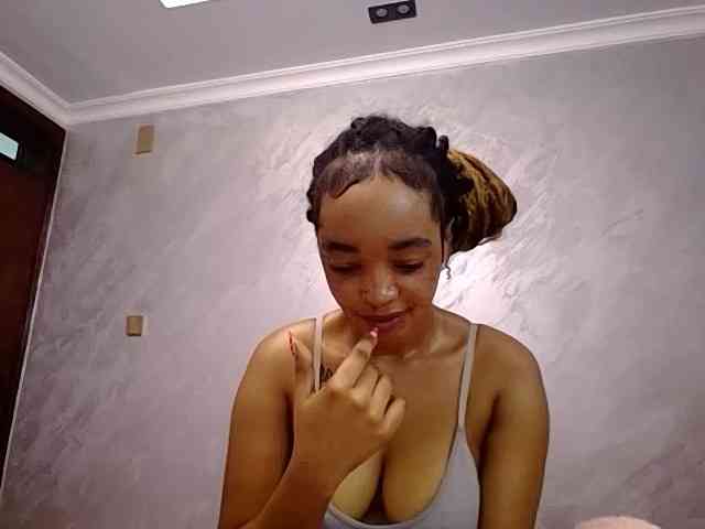 Jean022 webcam