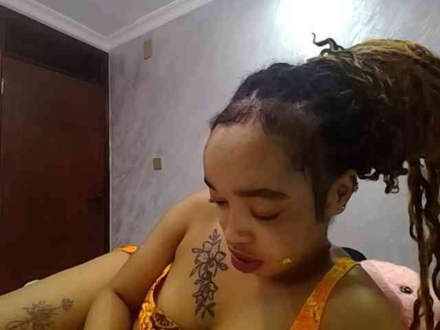 Jean022 webcam