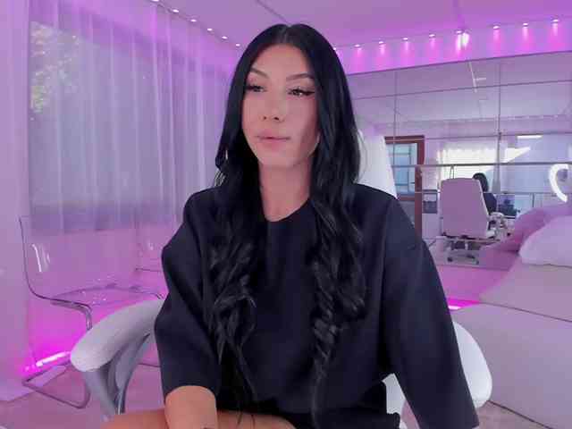 miss--diamond