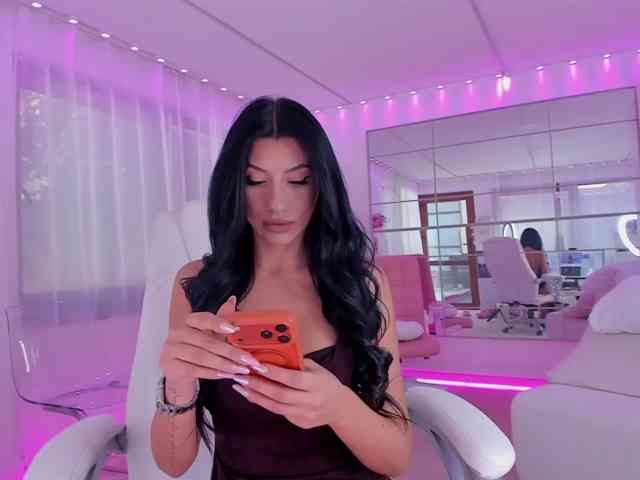 miss--diamond