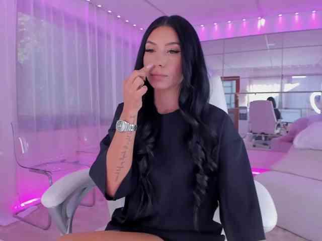 miss--diamond
