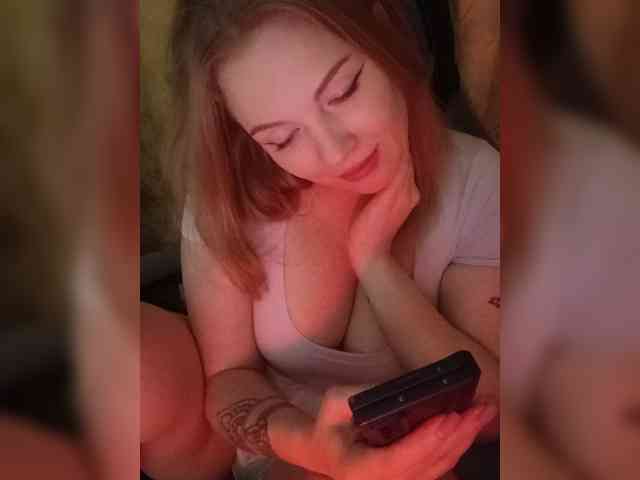 -Miss-Cassidy- webcam