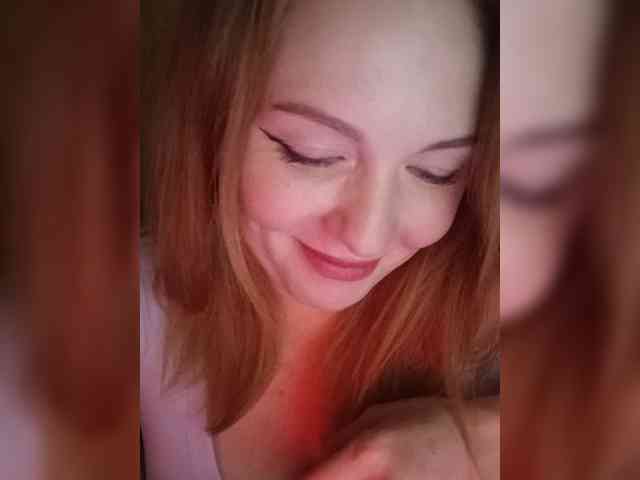 -Miss-Cassidy- webcam
