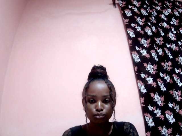 Bella24 live cam on BongaCams
