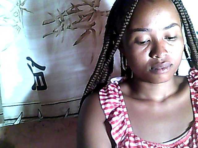 Bella24 live cam on BongaCams
