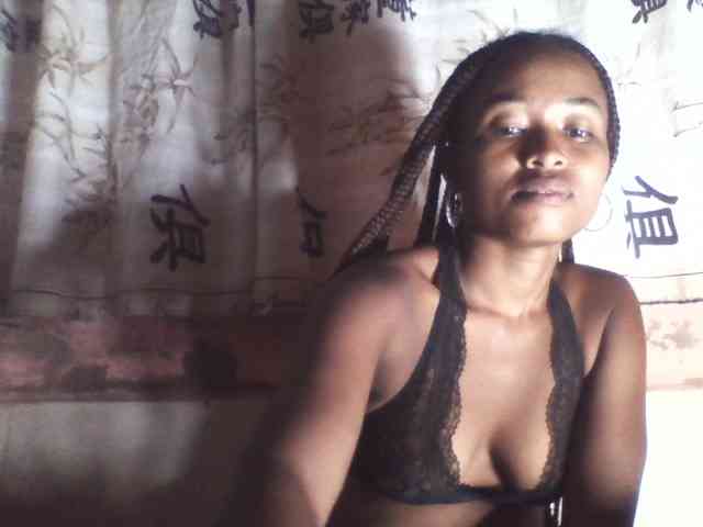 Modèle: Bella24