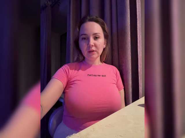 Lika06 live cam on BongaCams