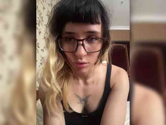 VelvetNightt webcam