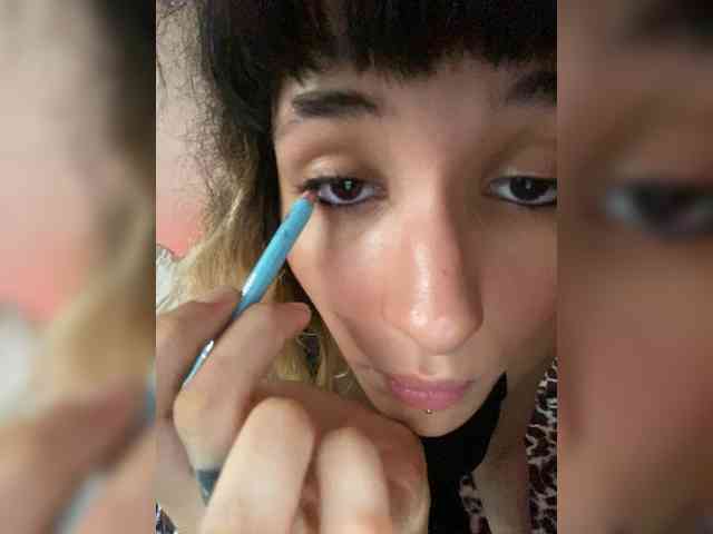 VelvetNightt webcam