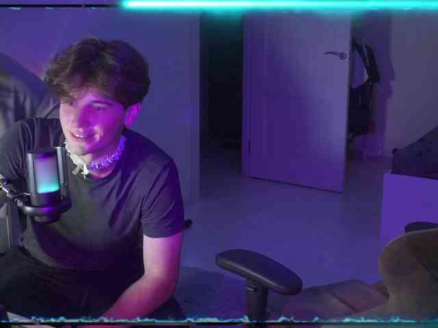DontttBeeeHorny webcam