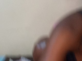 PrettyJennie Porn Show