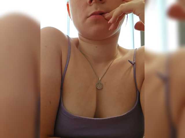 Albina2073 live cam on BongaCams