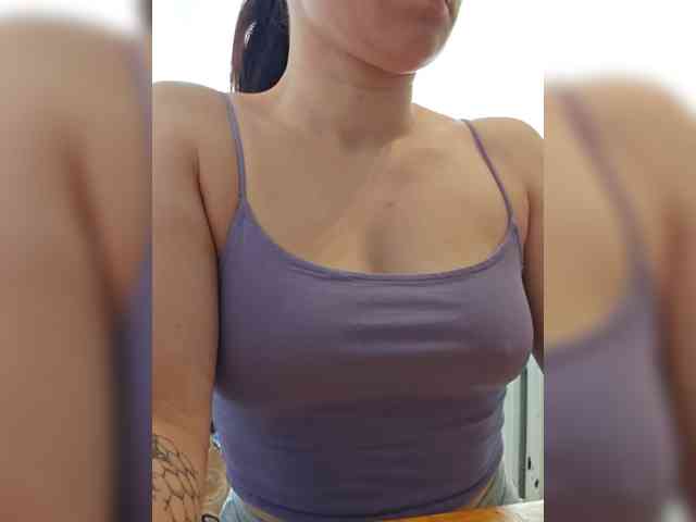 Albina2073 webcam