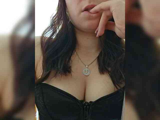 Albina2073 webcam