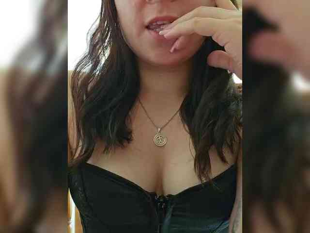 Albina2073 webcam