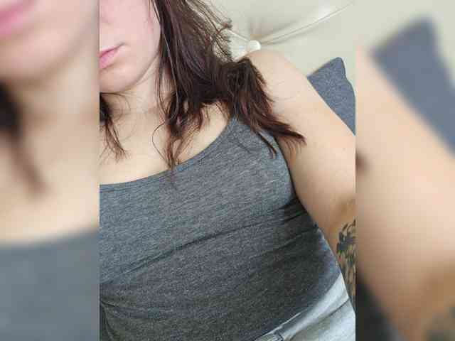 Albina2073 webcam