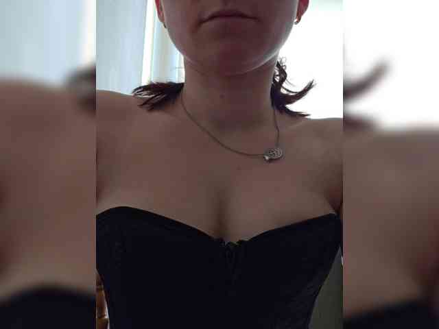 Albina2073 webcam