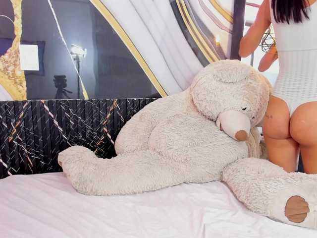 LaurenRose live cam on BongaCams