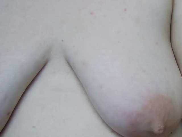 Ida-Davis live cam on BongaCams