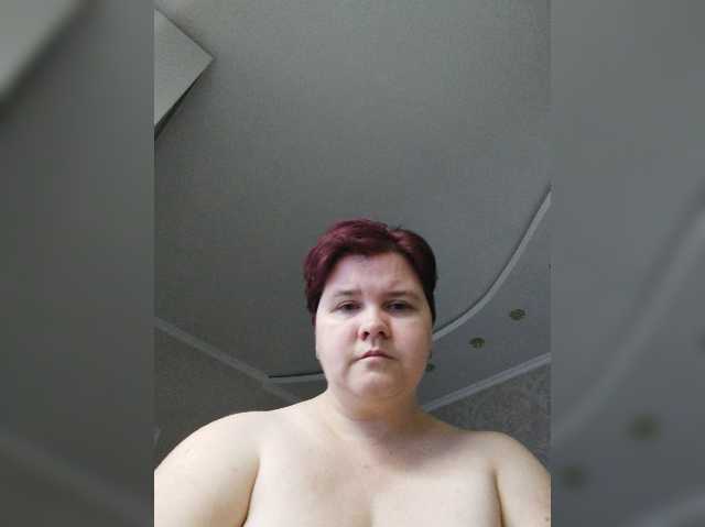 Ida-Davis, live now on BongaCams