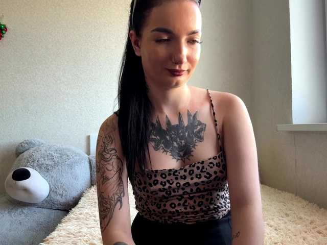 Adriana-Bellini live cam on BongaCams
