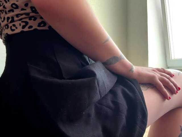 Adriana-Bellini live cam on BongaCams