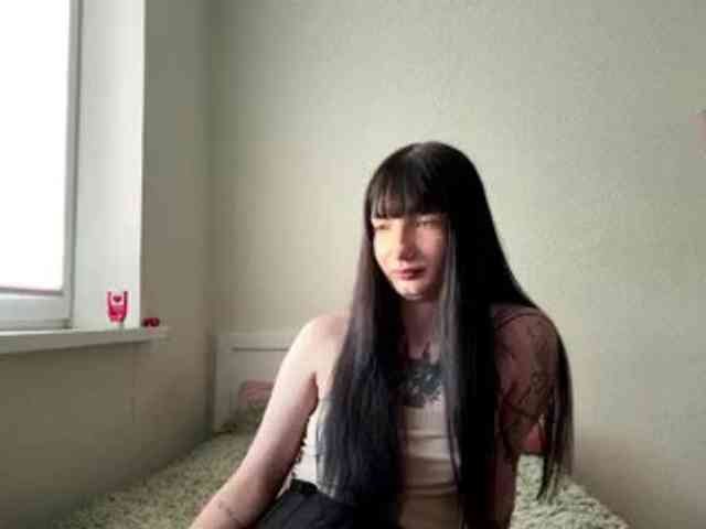 Adriana-Bellini webcam